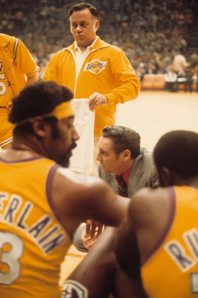 英冠赛场的 英冠赛场的