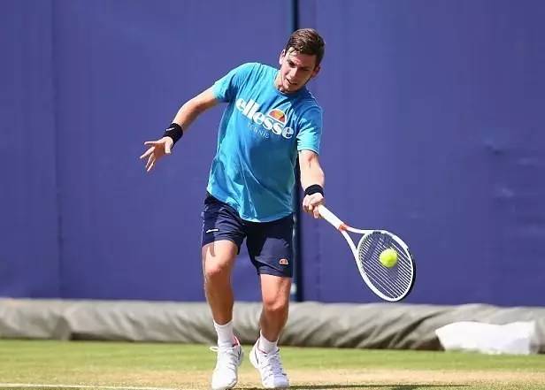 一个人也能 一个人也能