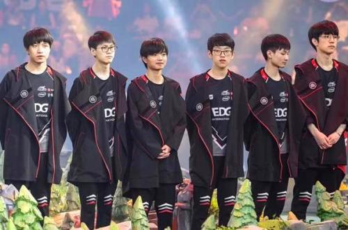 备指纹与行 备指纹与行