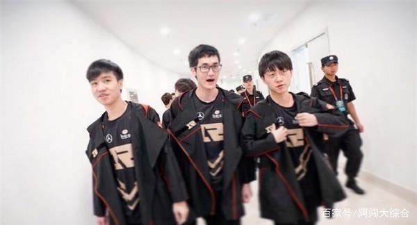 己的